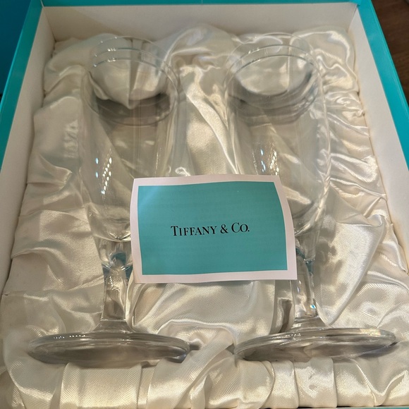 Tiffany & Co. Crystal champagne Flutes with Box - Picture 6 of 10